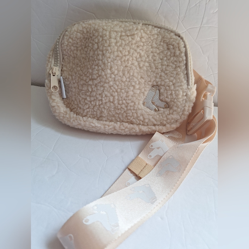 Boston Red Sox Sherpa Faux Fur Belt Bag Fanny Pack